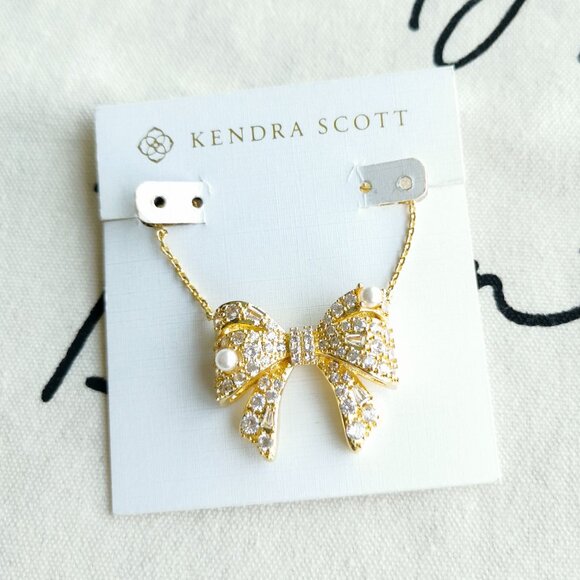 Kendra Scott Bow Necklace - Krista - White Mix Gold - Picture 1 of 4